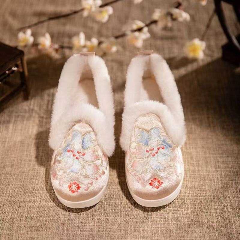 Women's Winter Low Top Embroid - Embroidery Canvas recension och pris
