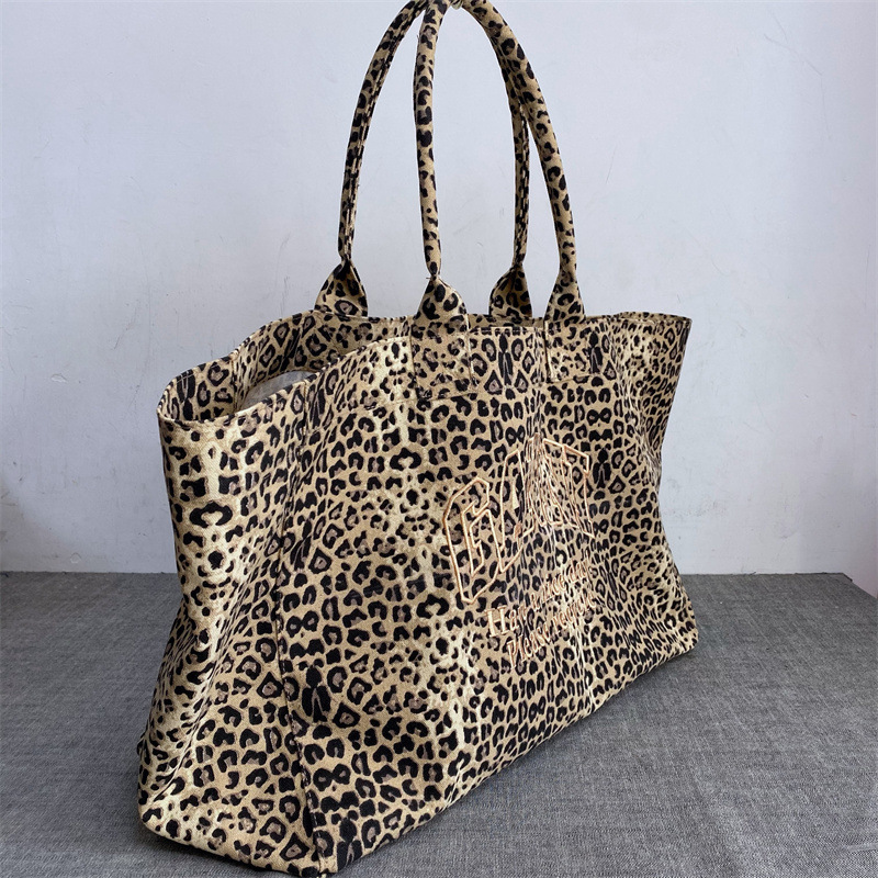 Unisex Leopard Print Embroider - Embroidery Motif recension och pris