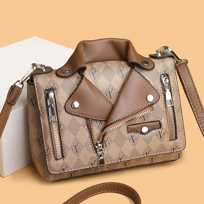 Fashion Clothing Bag Crossbody - Embroidery Motif recension och pris