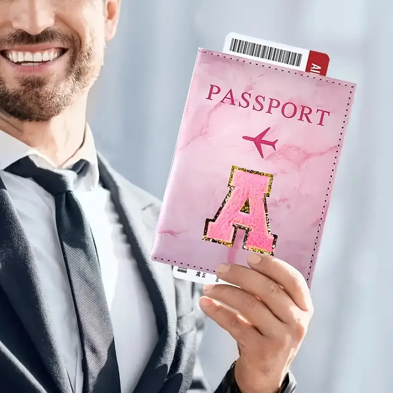 Pink PU Leather Passport Holde - Embroidery Font recension och pris