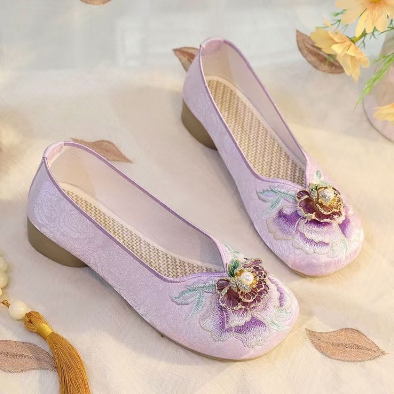Woman Low Heel Embroidered Clo - Embroidery Canvas recension och pris